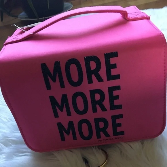 NWT Victoria's Secret Train Case MORE Pink Bag - Picture 4 of 10